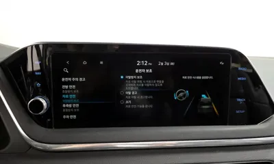 Hyundai Sonata 2020, 80376 км, за 10401.09 USD - фото 18