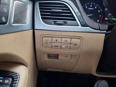 Genesis G80 2017, 174700 км, за 7166.13 USD - фото 17