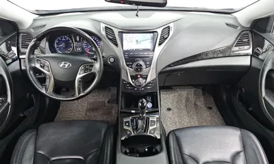 Hyundai Grandeur 2014, 120010 км, за 5262.82 USD - фото 7