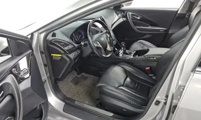 Hyundai Grandeur 2014, 120010 км, за 5262.82 USD - фото 10