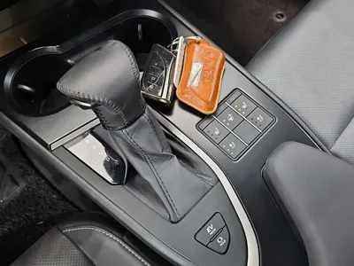 Lexus UX 2024, 74906 км, за 23395.95 USD - фото 9