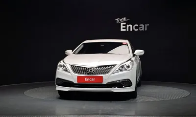 Hyundai Grandeur 2015, 79831 км, за 6188.93 USD