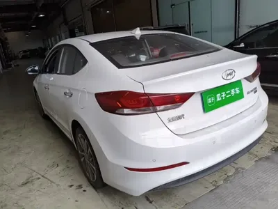 Hyundai Elantra 2016, 140600 км, за 4397.26 USD