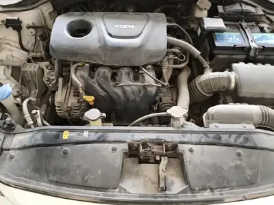 Hyundai Elantra 2016, 140600 км, за 4397.26 USD - фото 20