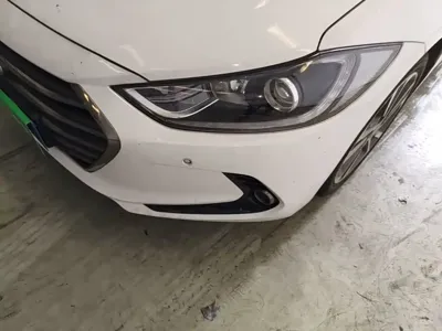 Hyundai Elantra 2016, 140600 км, за 4397.26 USD - фото 24