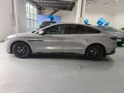 BYD Han 2025, 14900 км, за 17313.73 USD