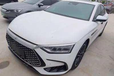 BYD Han · 2022 год