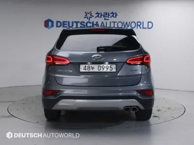 Hyundai Santafe 2016, 102154 км, за 5863.2 USD