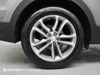Hyundai Santafe 2016, 102154 км, за 5863.2 USD