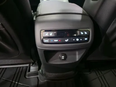 Hyundai Palisade 2023, 19700 км, за 25305.77 USD - фото 16