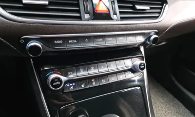 Hyundai Grandeur 2018, 34894 км, за 10994.02 USD - фото 17