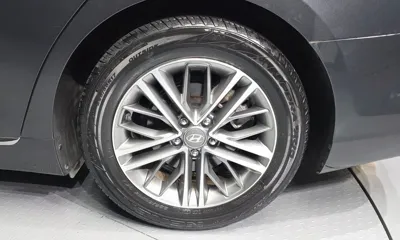 Hyundai Grandeur 2018, 34894 км, за 10994.02 USD - фото 21