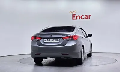 Hyundai Avante 2012, 133208 км, за 2693.12 USD