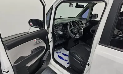 Kia Ray 2021, 81493 км, за 4266.77 USD - фото 10