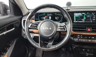 Kia Seltos 2023, 113832 км, за 14375.74 USD - фото 13