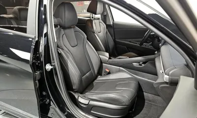 Hyundai Avante 2021, 41635 км, за 9393.06 USD - фото 12
