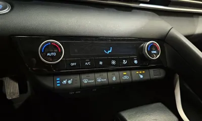 Hyundai Avante 2021, 41635 км, за 9393.06 USD - фото 18