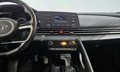 Hyundai Avante 2021, 41635 км, за 9393.06 USD - фото 20