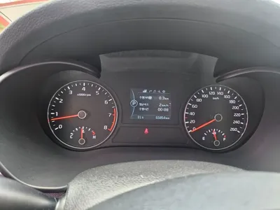 Kia K5 2017, 65850 км, за 7811.47 USD - фото 9