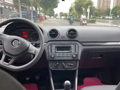 Volkswagen Jetta 2019, 44100 км, за 4412.02 USD - фото 10
