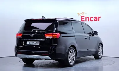 Kia Canival 2018, 170933 км, за 6557.7 USD