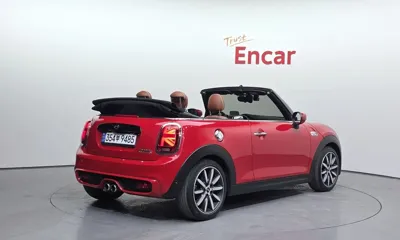 MINI Cooper Convertible 2021, 102203 км, за 10901.88 USD