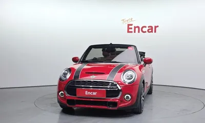 MINI Cooper Convertible 2021, 102203 км, за 10901.88 USD
