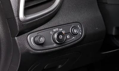 ChevroletGMDaewoo Trax 2020, 64659 км, за 7615.89 USD - фото 18