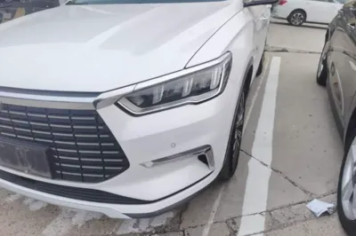 BYD Song Pro New Energy 2019, 92700 км, за 10755 USD - фото 8
