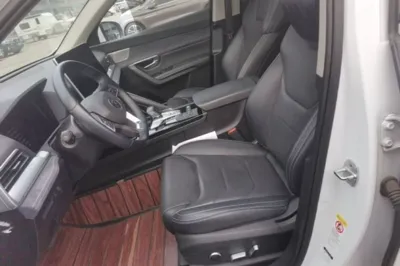 BYD Song Pro New Energy 2019, 92700 км, за 10755 USD - фото 17