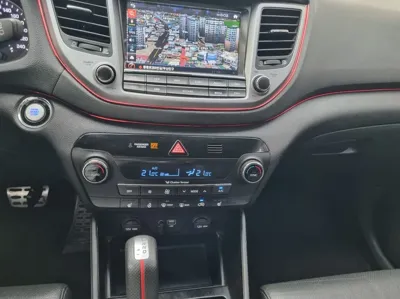 Hyundai Tucson 2017, 148000 км, за 5993.49 USD - фото 14