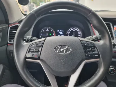 Hyundai Tucson 2017, 148000 км, за 5993.49 USD - фото 15