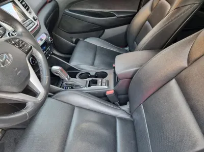 Hyundai Tucson 2017, 148000 км, за 5993.49 USD - фото 16