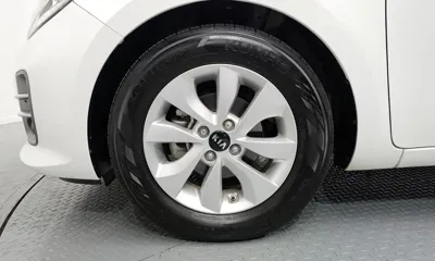 Kia Pride 2017, 50163 км, за 5616.12 USD