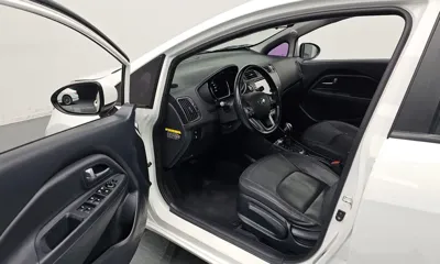 Kia Pride 2017, 50163 км, за 5616.12 USD - фото 11