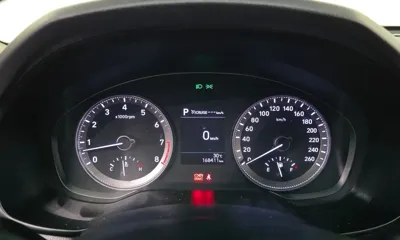 Hyundai Grandeur 2018, 168411 км, за 6432.98 USD - фото 8
