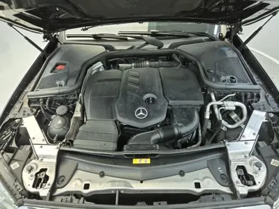 Mercedes-Benz E-Class 2017, 92362 км, за 13841.05 USD
