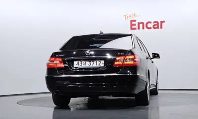 Mercedes-Benz E-Class 2011, 147397 км, за 3303.6 USD