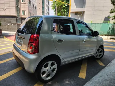 Kia Morning 2009, 56282 км, за 1509.78 USD