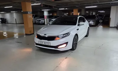 Kia K5 · 2011 год