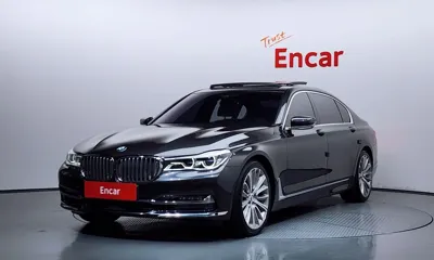 BMW 7-Series · 2016 год