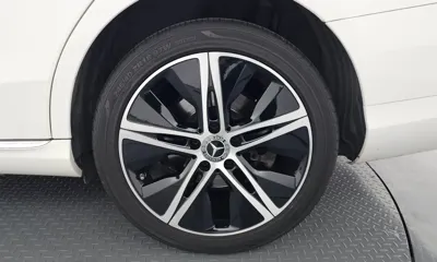 Mercedes-Benz C-Class 2020, 101857 км, за 14113.17 USD - фото 21