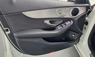 Mercedes-Benz C-Class 2020, 101857 км, за 14113.17 USD - фото 24