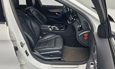 Mercedes-Benz C-Class 2020, 101857 км, за 14113.17 USD - фото 26