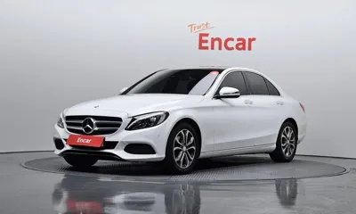 Mercedes-Benz C-Class · 2016 год