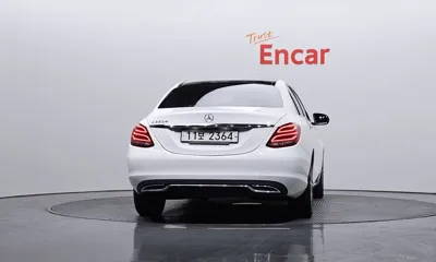 Mercedes-Benz C-Class 2016, 100663 км, за 9860.92 USD