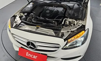 Mercedes-Benz C-Class 2016, 100663 км, за 9860.92 USD - фото 6