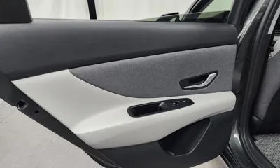 Hyundai Avante 2021, 45478 км, за 11159.25 USD - фото 25