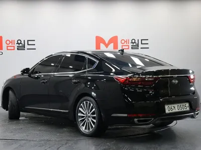 Kia K7 2016, 72036 км, за 8395.03 USD
