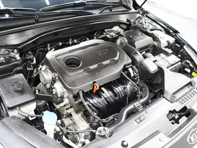 Kia K7 2016, 72036 км, за 8395.03 USD - фото 19